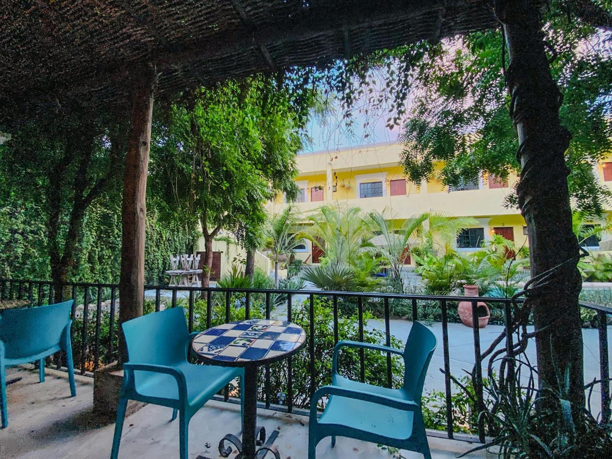 Gallo Azul Hotel, En El Corazon De Тодос Сантос Екстериор снимка