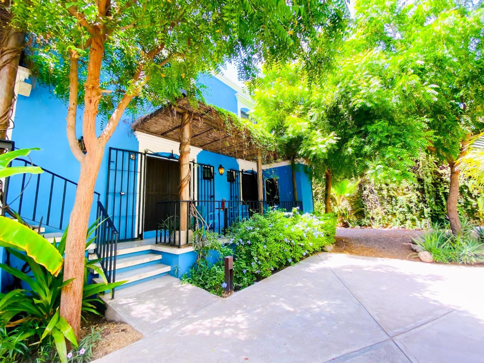 Gallo Azul Hotel, En El Corazon De Тодос Сантос Екстериор снимка